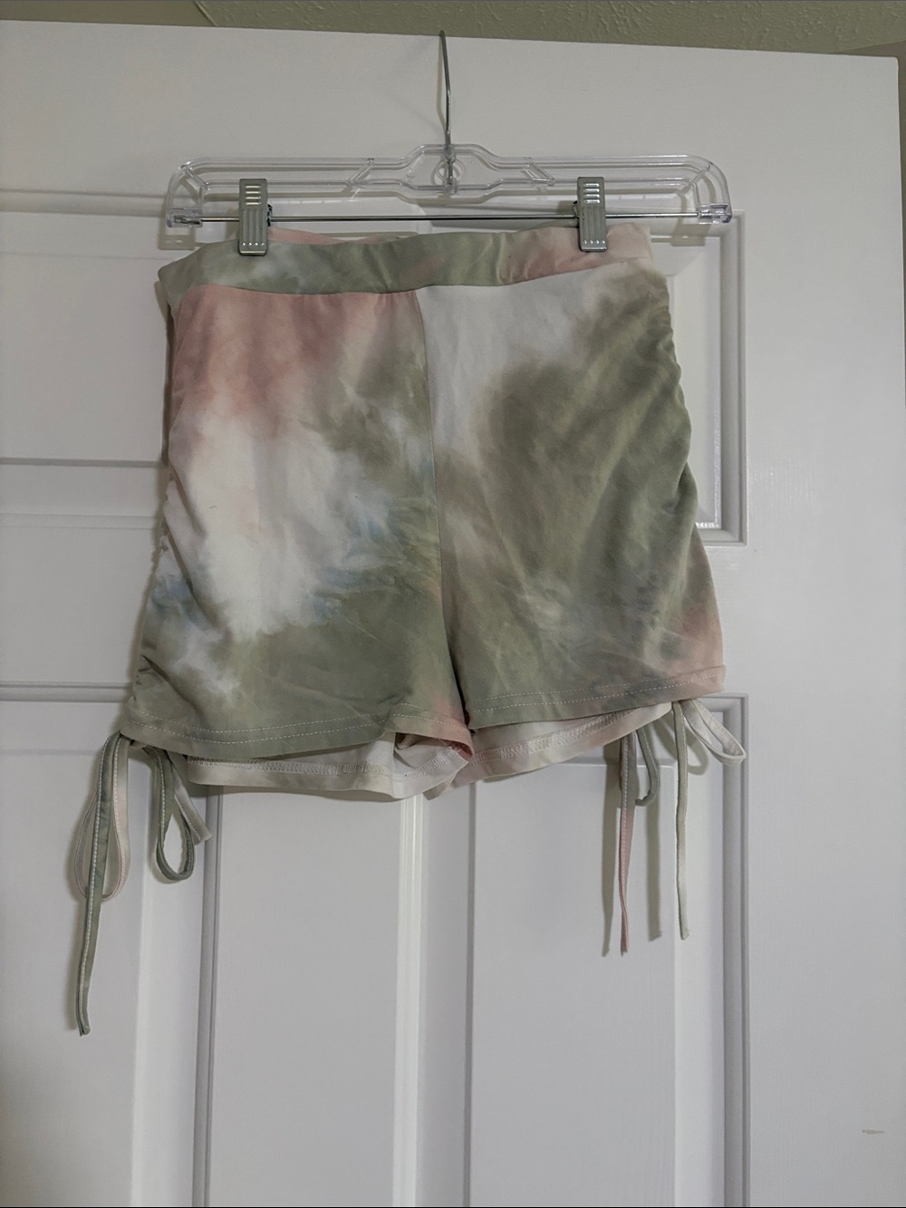 Tie-Dye Drawstring Side Athletic Shorts in Green & Pink